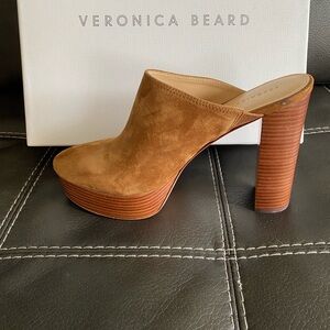Brand new Veronica Beard suede clogs